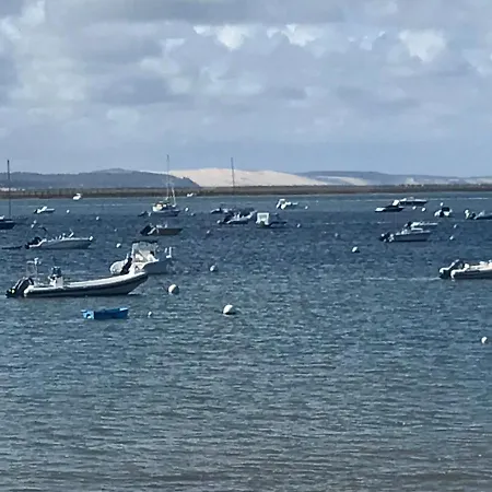 Cabane Du Bassin *